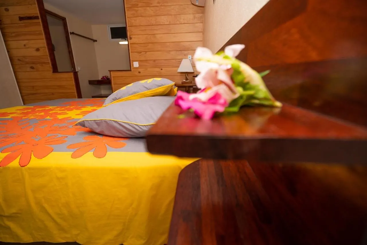*** Hotel Bora Bora Holiday'S Lodge Polinésia Francesa